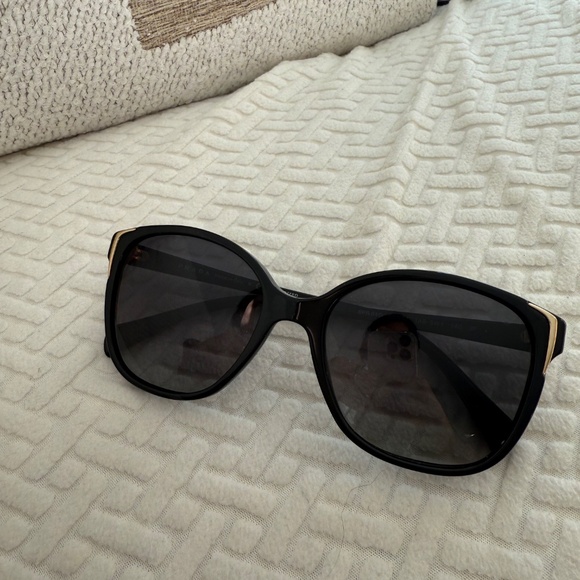 Prada polarized sunglasses - Picture 2 of 6